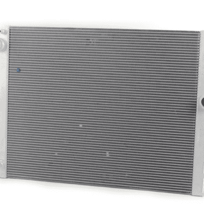 17117570093 Engine Cooling Radiator for BMW 7 Series F01-F02 2008-2015 N63