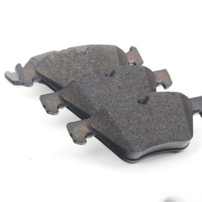34116763617 Bremsbelagsatz Vorderachse mit integriertem Verschleißkontakt for BMW 5 Series E60 2003-2010 N52