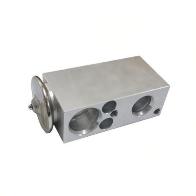 A212 830 02 84 A/C Expansion Valve for Benz CLS W218 2011-2018 M276